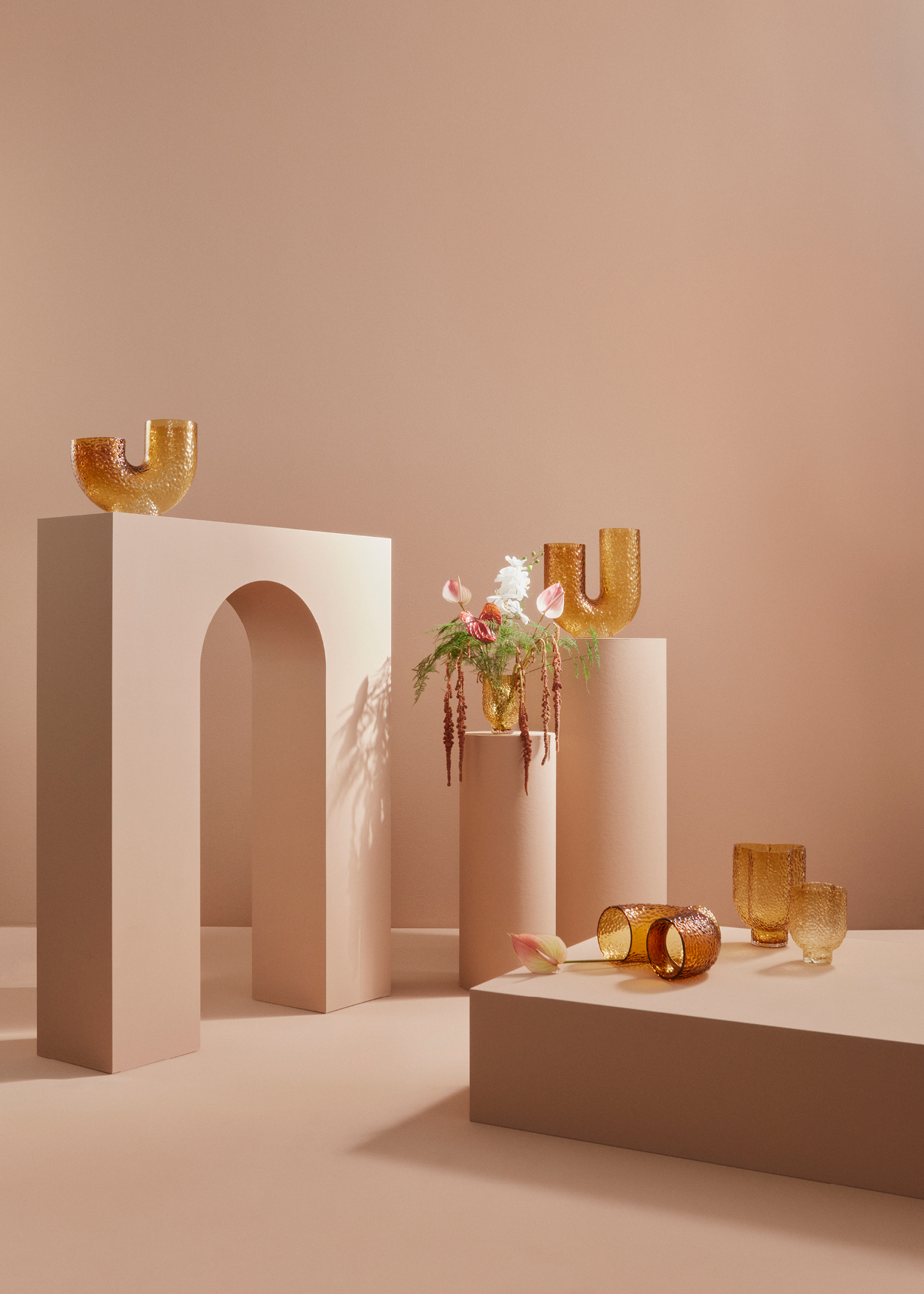 ARURA vase en verre haut ARURA vase en verre haut